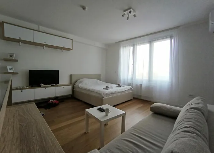 Stela Apartment
